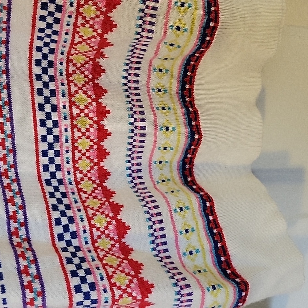 Multiple Color Sweater - Picture 5 of 8